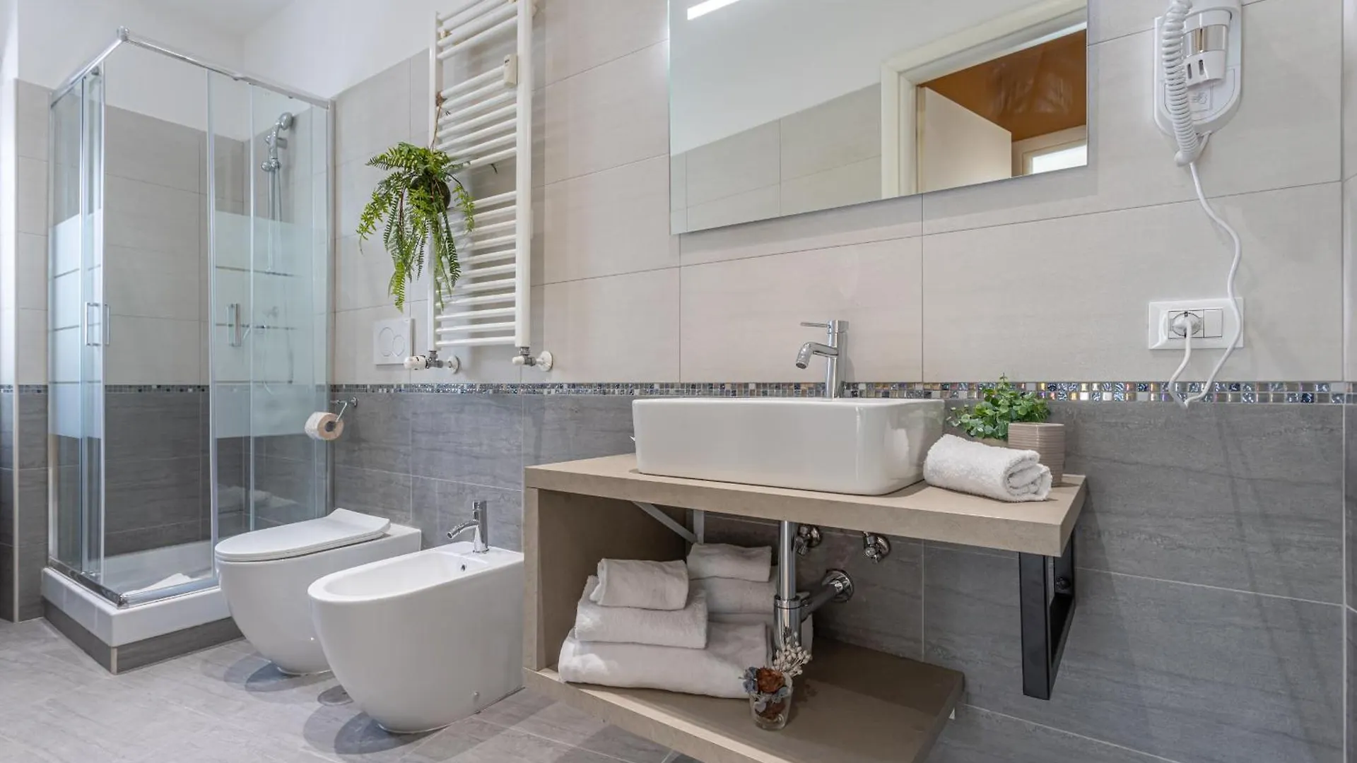 Cornelia Cozy Home Rome 0*,